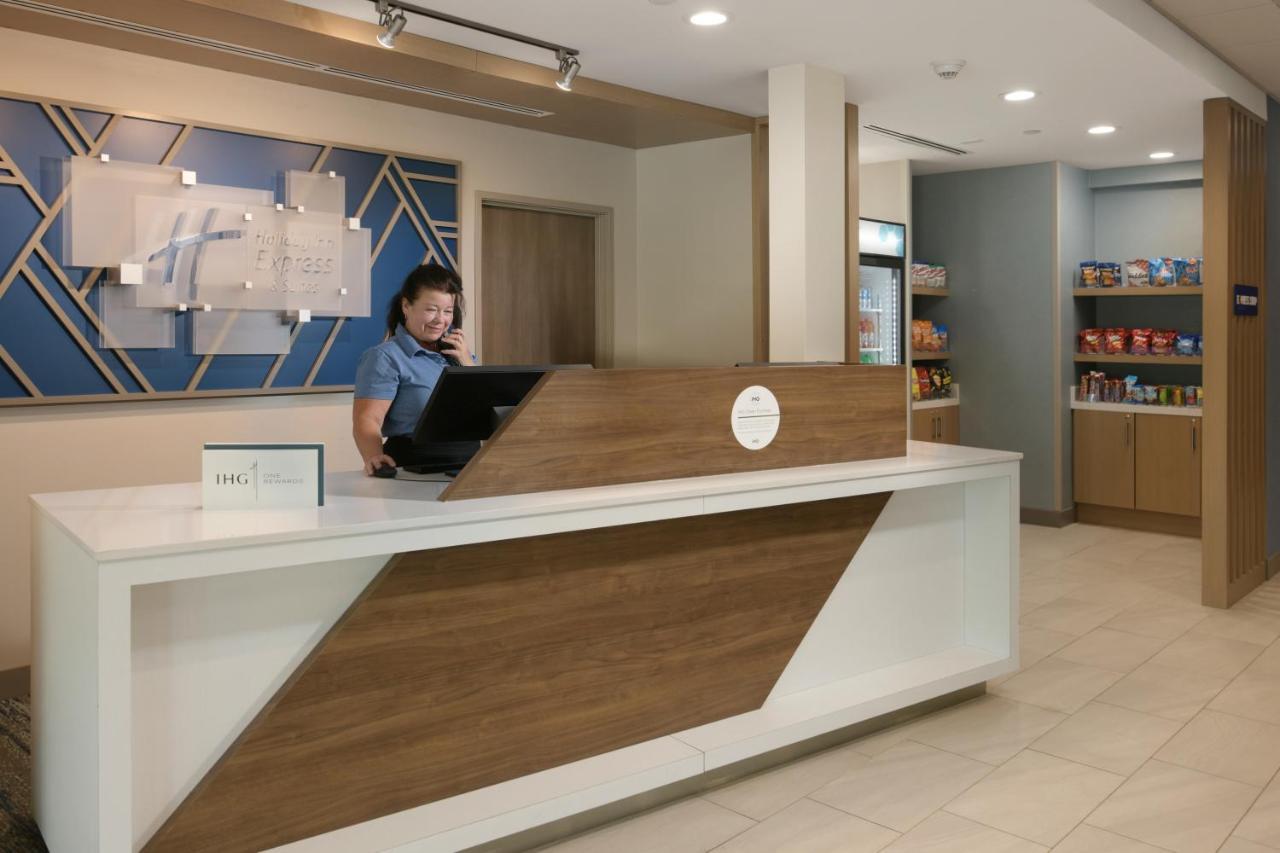 Holiday Inn Express & Suites - Williamstown - Glassboro By Ihg Экстерьер фото